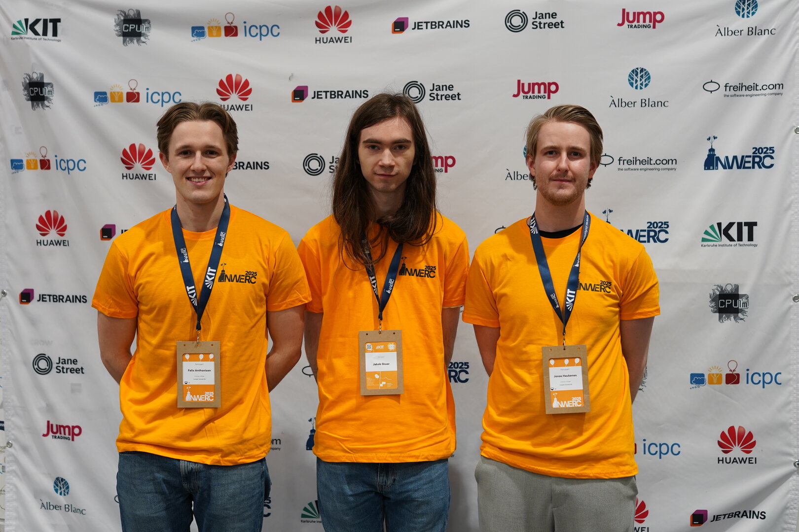 Picture of team Compiler returned: 139